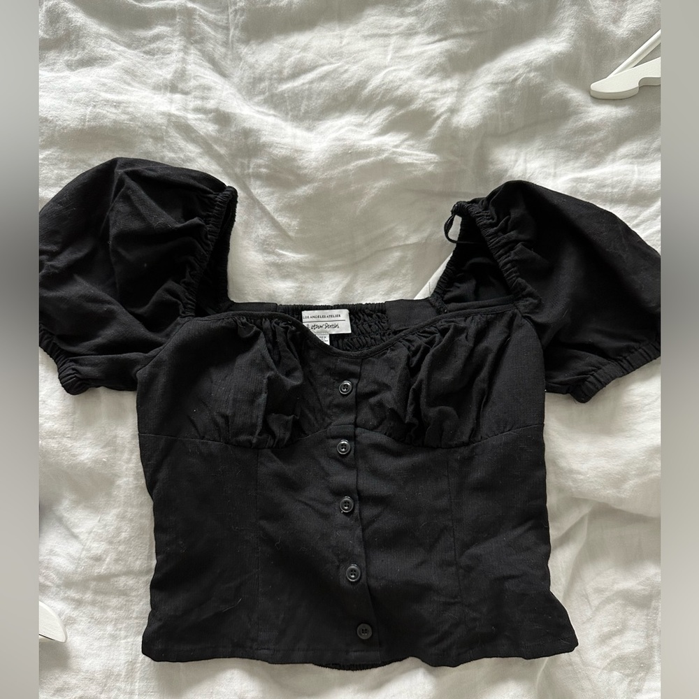 Crop top with puff sleeves